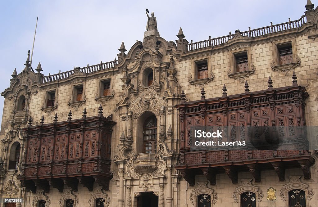 Архиепископ Дворец - Стоковые фото Внешний вид здания роялти-фри