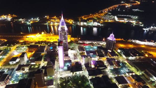 istock The Port City at night 940751194