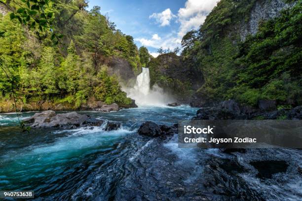 Водопады Уилоуило — стоковые фотографии и другие картинки Чили - Чили, Окружающая среда, Природа