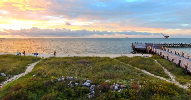 fort morgan, en alabama - fort bay photos et images de collection