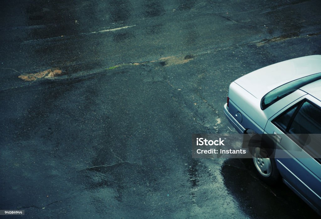 Rainy Street - Foto stock royalty-free di Automobile