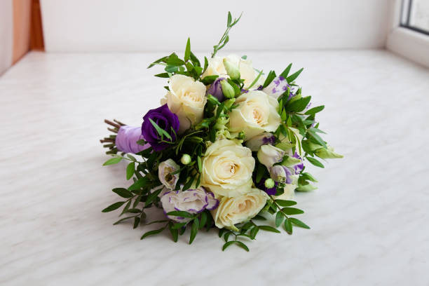 istock Beautiful bridal bouquet 940889428
