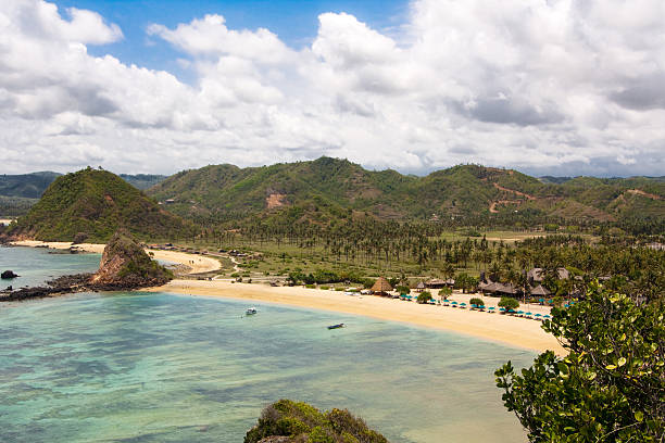 bela praia de kuta - kuta beach - fotografias e filmes do acervo