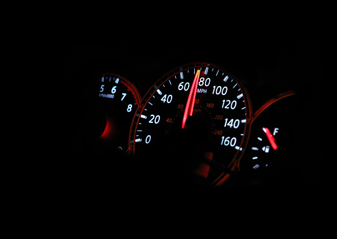 Speedometer passenger car, showing a higher speed.