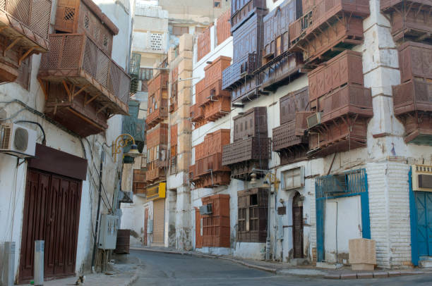 jeddah old city buildings and streets, saudi arabia - jiddah imagens e fotografias de stock