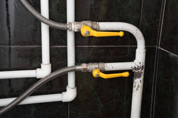 istock Pipe gas tube system. Boiler house heater background. 941040392
