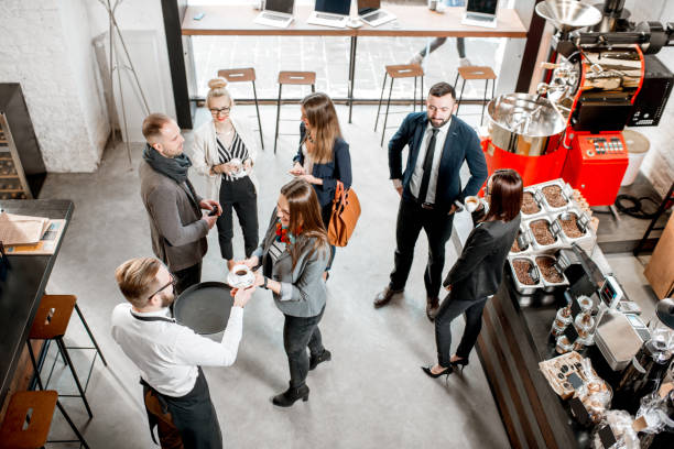 istock Business people in the cafe 941071440