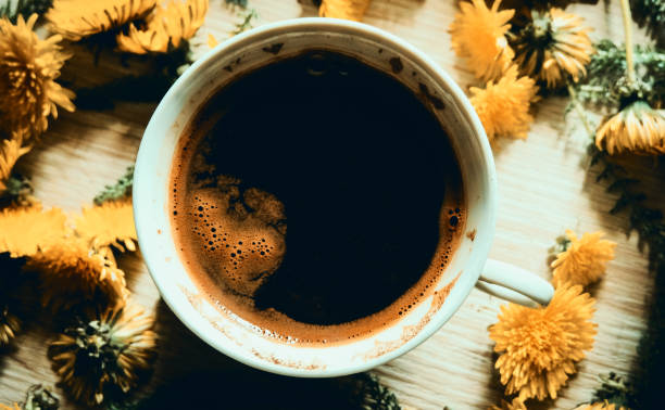 istock Morning Coffee and dandelions 941082566