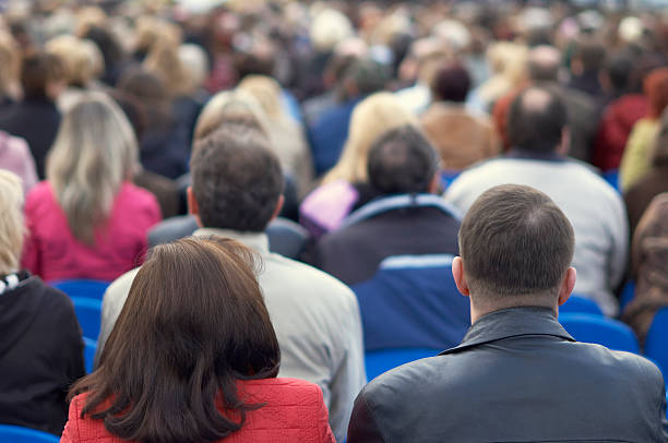 istock a lot of people 94113500