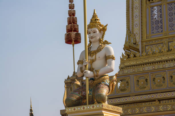 istock Decorating a crematorium for KING RAMA 9, 2017 941221304