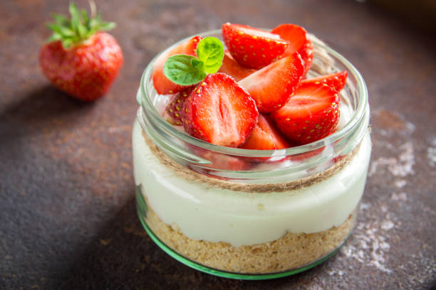 istock Strawberry cheesecake in jar 941233102