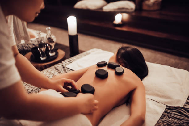 istock Woman in spa salon 941310120