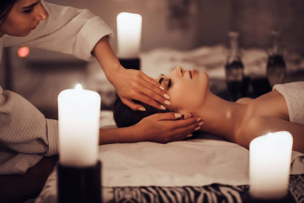istock Woman in spa salon 941310452