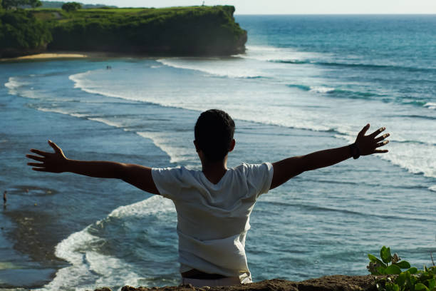 istock A Man Looking to the Sea 941361586