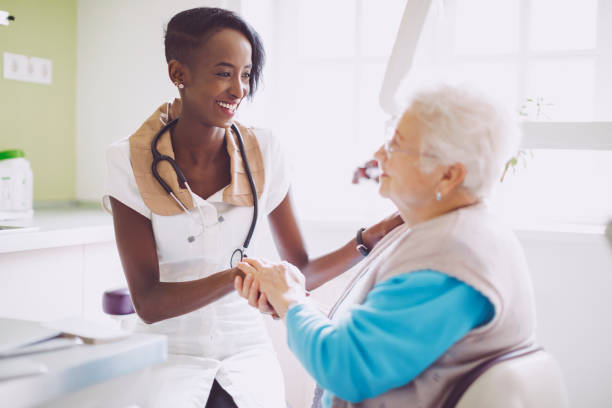 istock Doctor consulting her patient 941396832