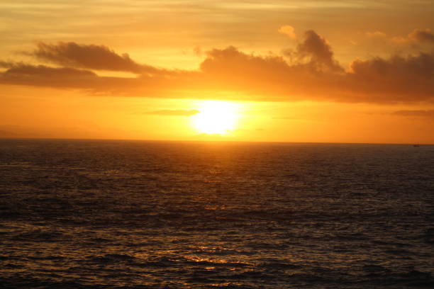 istock Beach Landscape Sunset Sunrise Seascape 941411572