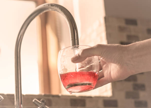 Diluting Juice Stock Photos Pictures Royalty Free Images IStock science-chemistry-solubility-dilution-fundamental-photographs-the