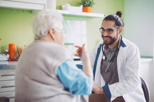 istock Doctor consulting his patient 941443810