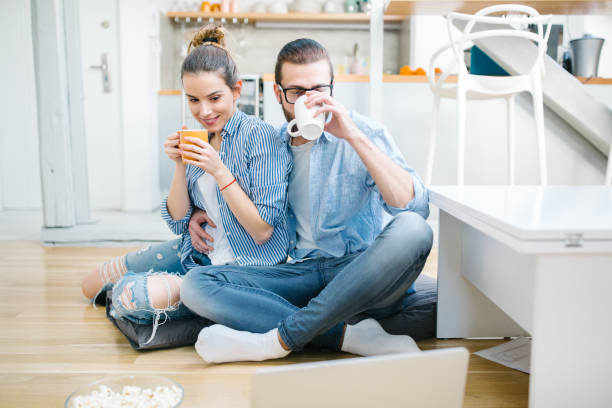 istock Couple watching movie 941468590