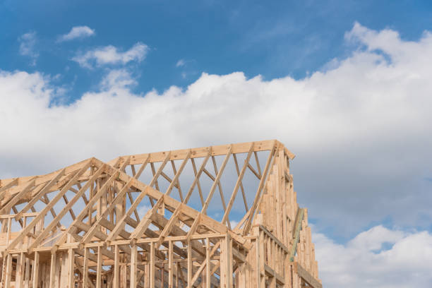 istock Close-up new build gables roof wooden truss, post, beam framework 941470654
