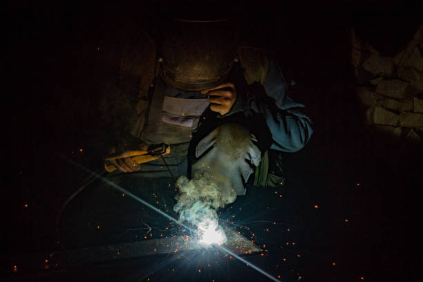 istock Employee welding steel 941591178