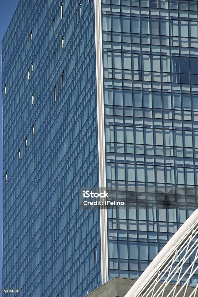 Edificio de oficinas (Detalles - Foto de stock de Acero libre de derechos