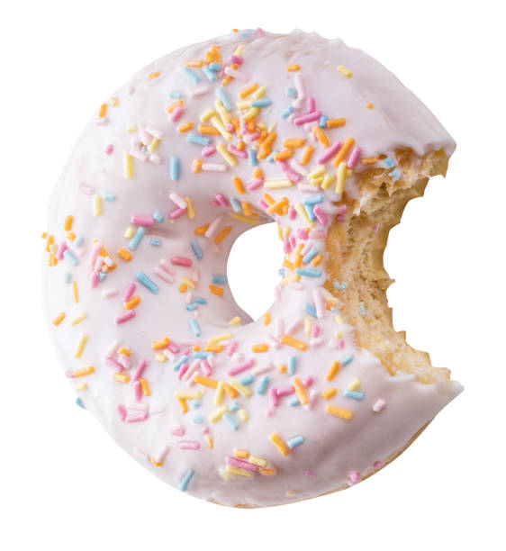 istock Purple sweet donut isolated with clipping path 941673476