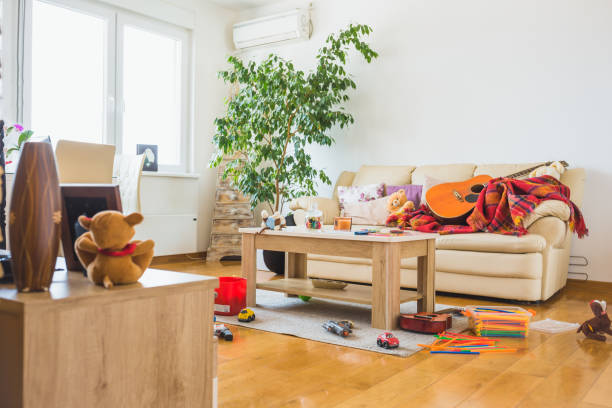 istock Untidy living room 941673618