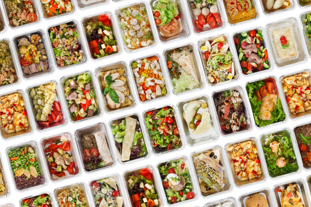 istock Set of take away food boxes at white background 941674678