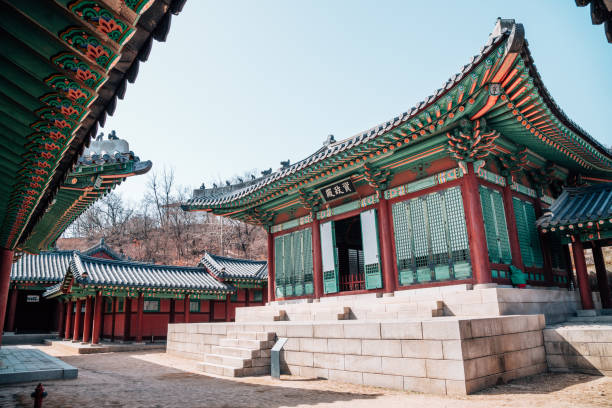 istock Gyeonghuigung Palace, traditional architecture in Seoul, Korea 941677458
