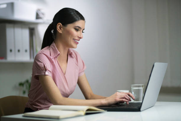 istock Reaching Her Business Goals 941687420