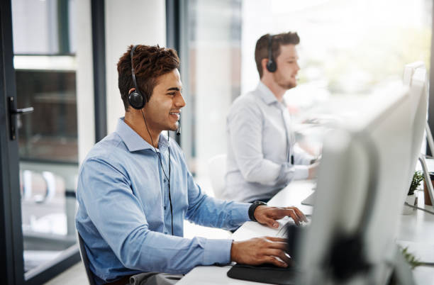istock It’s more than answering a call, it’s building customer relationships 941712346