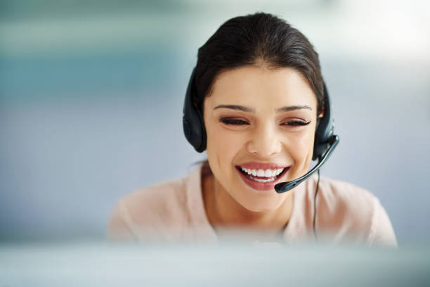 istock Exceptional communicative skills that exceed customer expectations 941712516