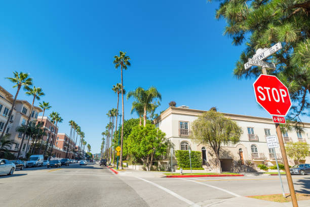 istock Clifton and Crescent crossroad in Beverly Hills 941723024