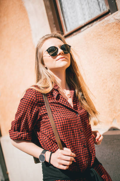 istock Woman in the city 941750190