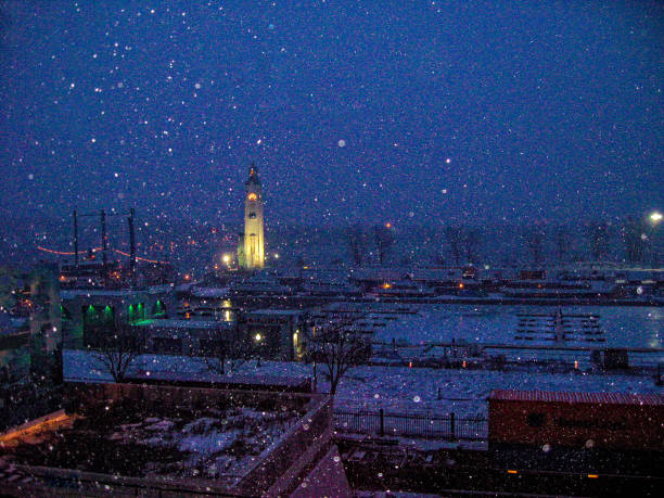 istock View of the Montreal tower clock 941758358