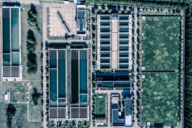 istock Water Treatment Plant 941771152