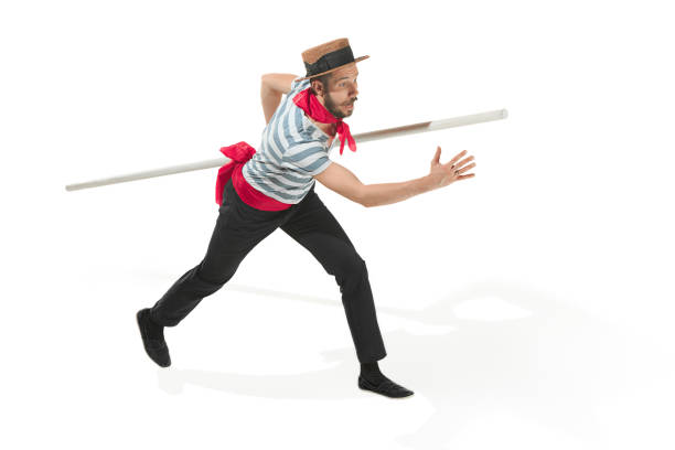 istock Caucasian man in traditional gondolier costume and hat 941771190