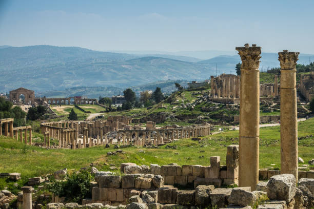 istock Jerash historic ruins overview near Amman 941843652