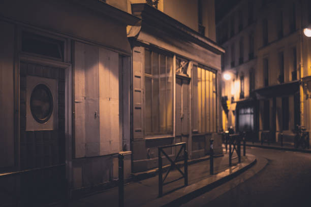 Paris, 20e arrondissement, Belleville At Night