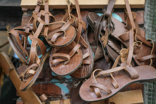 handmade leather sandals - craft market morocco shoe imagens e fotografias de stock