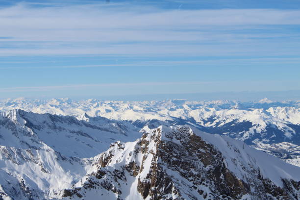 istock Snowy mountain in Kaprun 941863364