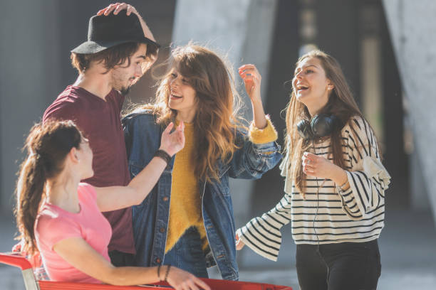 istock Teenagers hanging out 941875854
