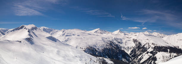 istock Winter scenery in the ski resort 941884440