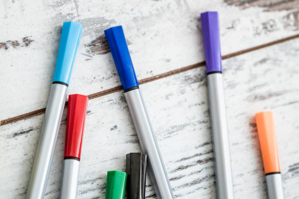 istock Colorful Dispersed Felt Tip Pens on White Background 941940166