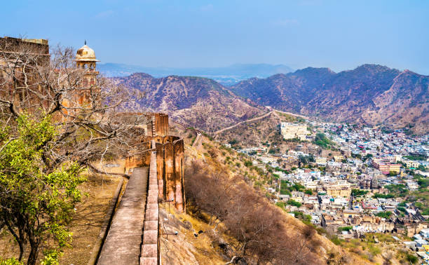 istock Jaigarh Fort in Jaipur - Rajasthan, India 941988624