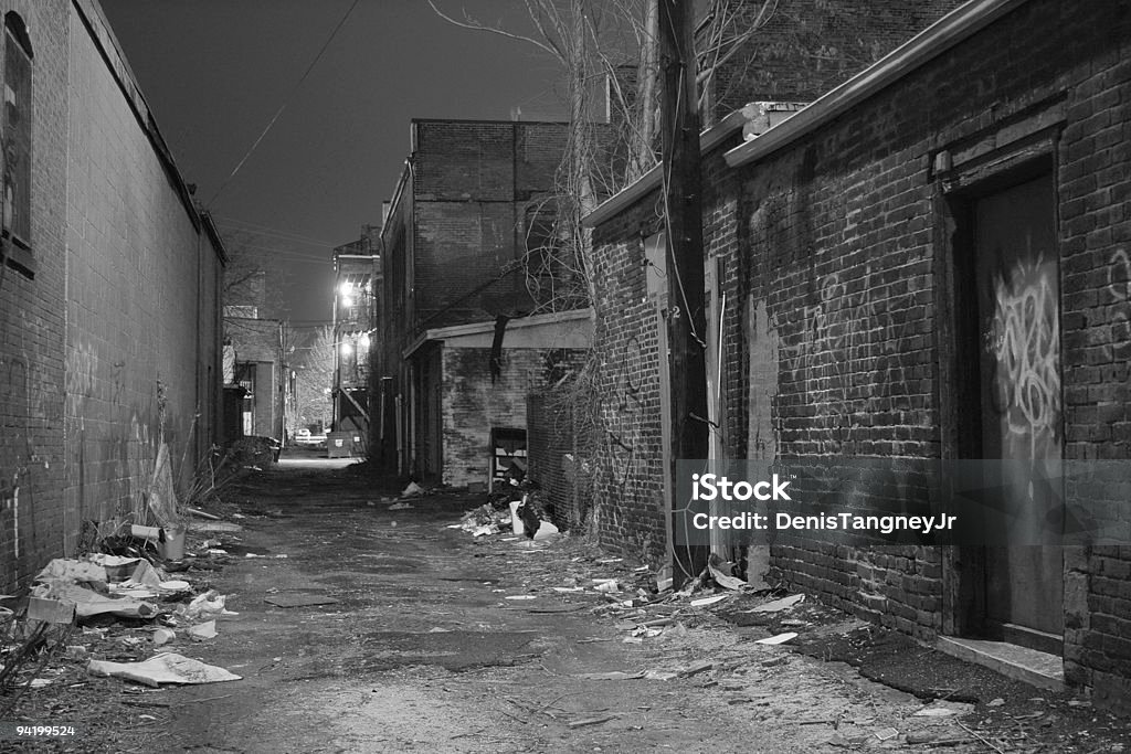 Alley - Photo de Bidonville libre de droits