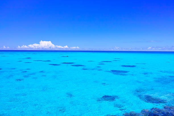 istock Beautiful sea spreading along Shimoji airport 942157364
