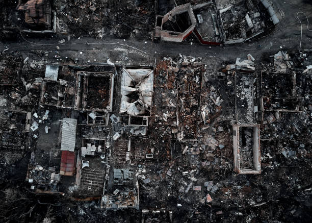 istock Old home after fire and burned everything in the area. top view and Take from drone 942166252