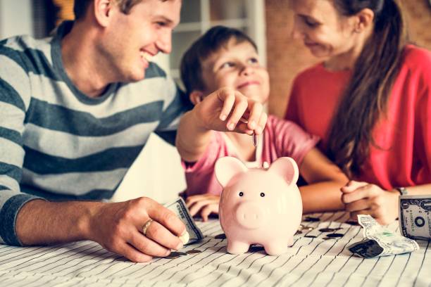 istock Kid earning money for future 942171292